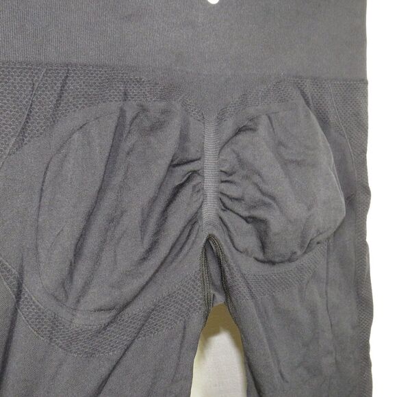 Halara Black Seamless Flow Textured Detail Scrunch Butt Lifting Leggings XS - Picture 9 of 13
